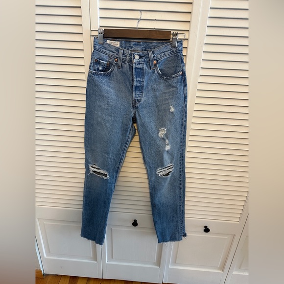 Levi 501 Straight jean - Picture 1 of 4